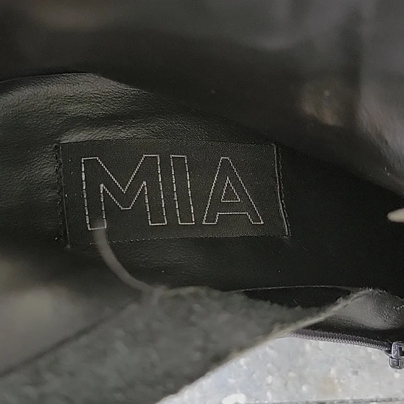 MIA Kensington Leather ankle boots - Picture 6 of 9